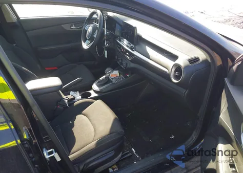 2021 Kia Forte Lxs from USA, damaged, VIN 3KPF24AD2ME369419